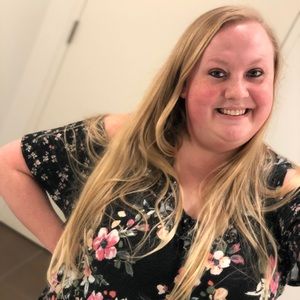 Meet your Posher, Kaleigh